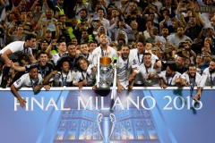 曼联英超控球与射门策略解析：战术优势显著